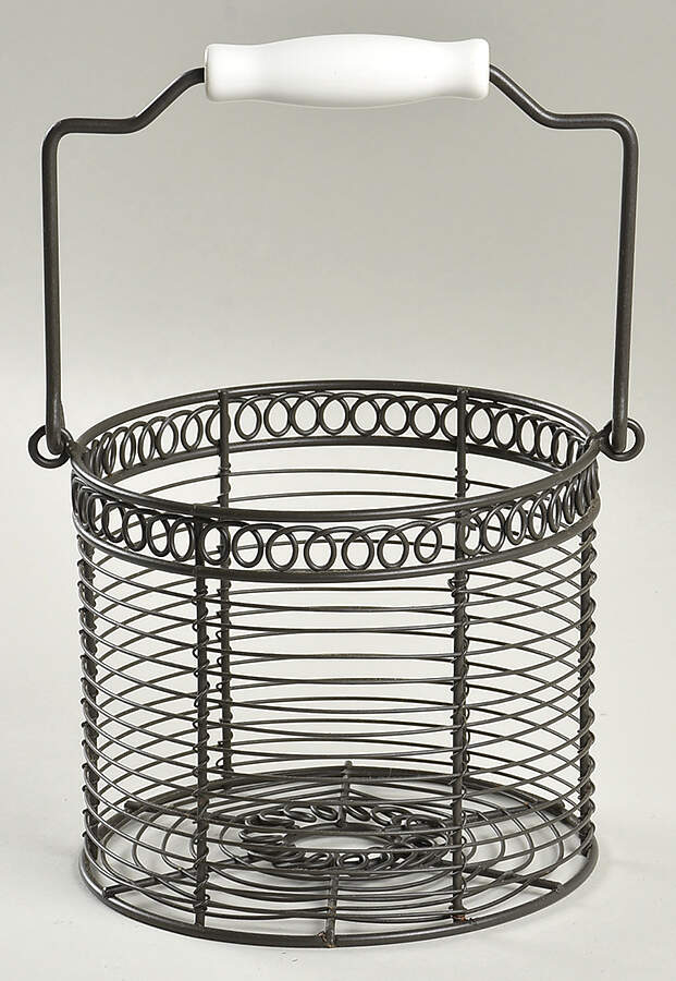 Chatham Lane Wire Holder for Small Canister by American Living-1