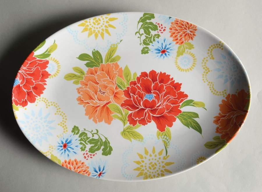 Huang White (Bright Floral) 13" Oval Serving Platter by 222 Fifth (PTS)-1