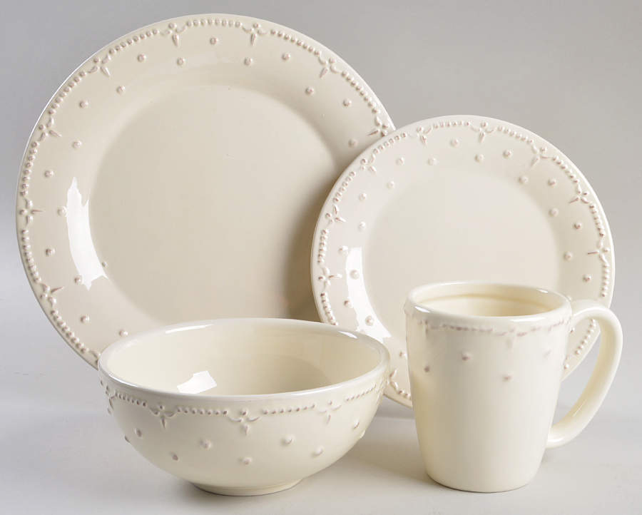 Genevieve Cream 4 Piece Place Setting by American Atelier-1
