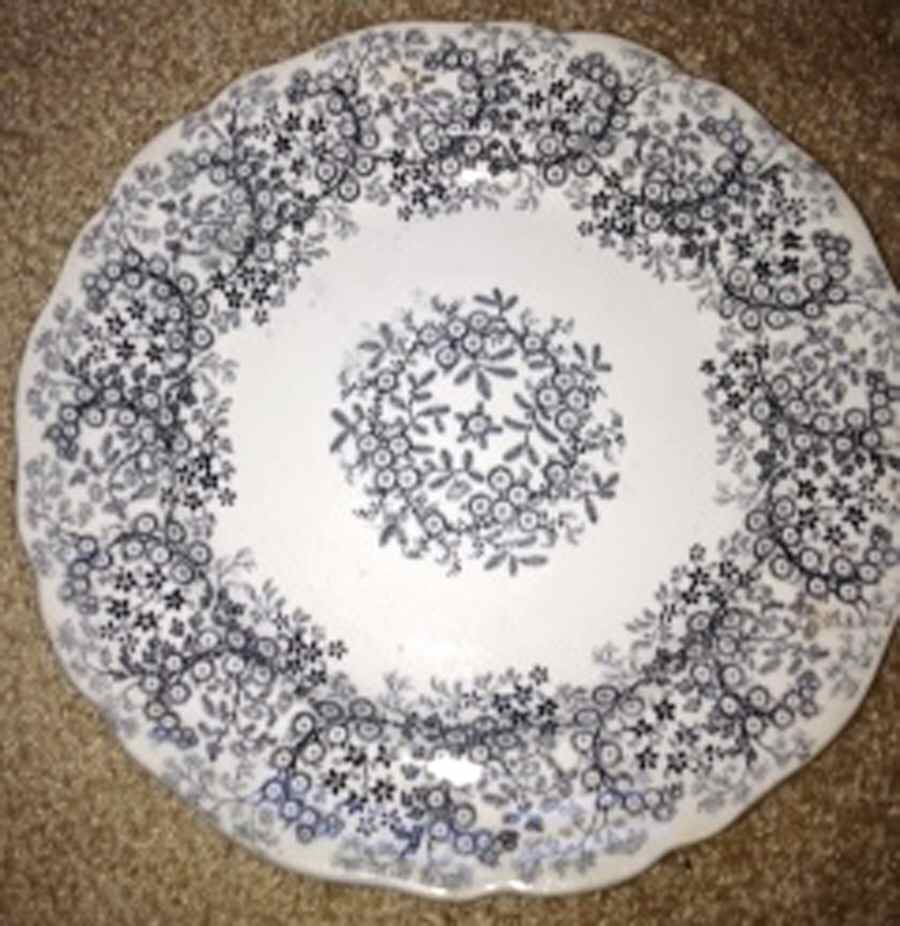Victoria Dinner Plate by John Alcock-1