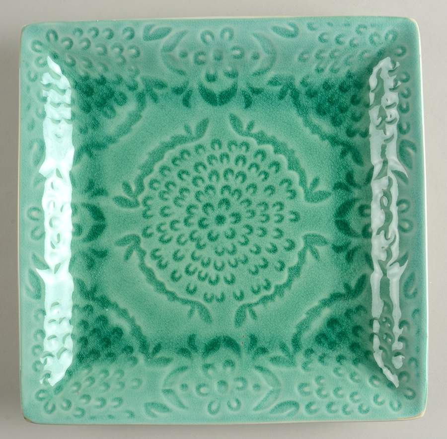 Pomegranate Green Dinner Plate by Artistic Accents-1