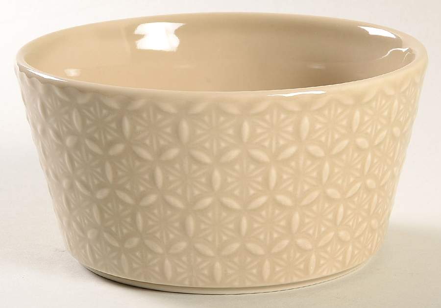 Sakuya Lace Cream Soup/Cereal Bowl by 222 Fifth (PTS)-1