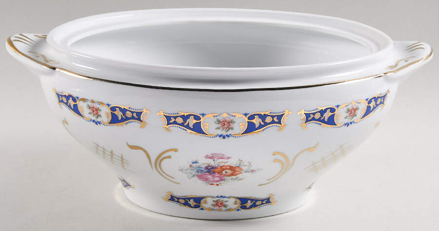 A0G1 Tureen No Lid by Armando Grave-1
