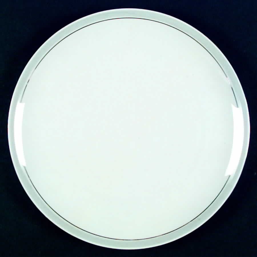 Fascination Dinner Plate by Bavarian Crest-1