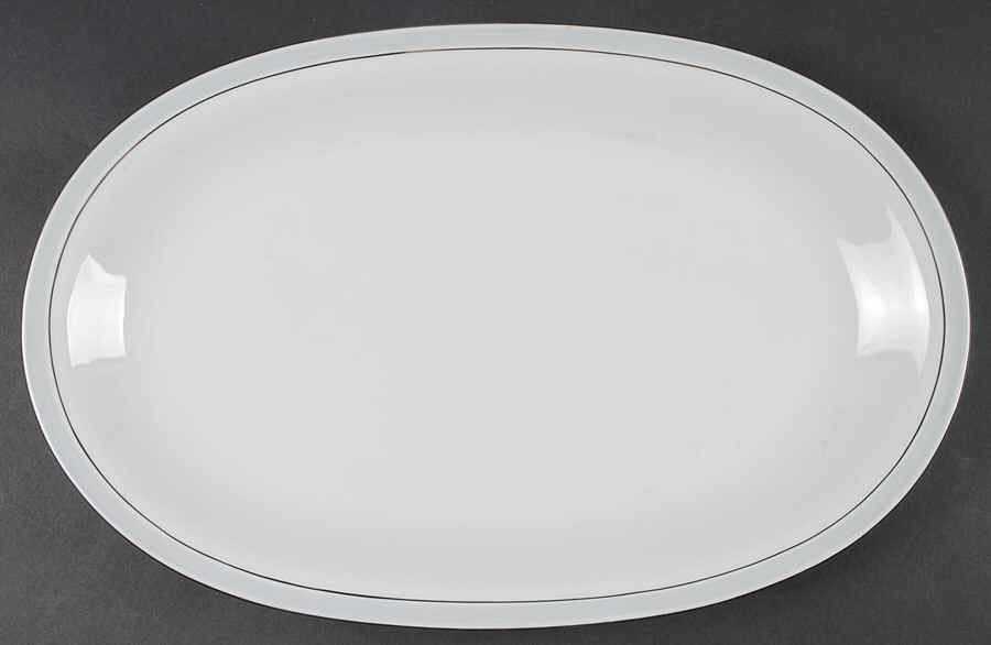 Fascination 14" Oval Serving Platter by Bavarian Crest-1
