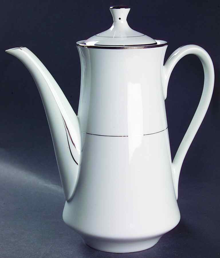 Liana Platinum Coffee Pot & Lid by Berkeley House-1