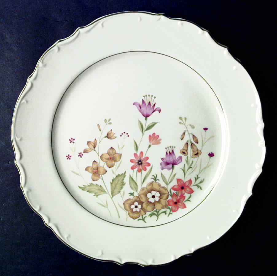 Lin Dinner Plate by Berkeley House-1