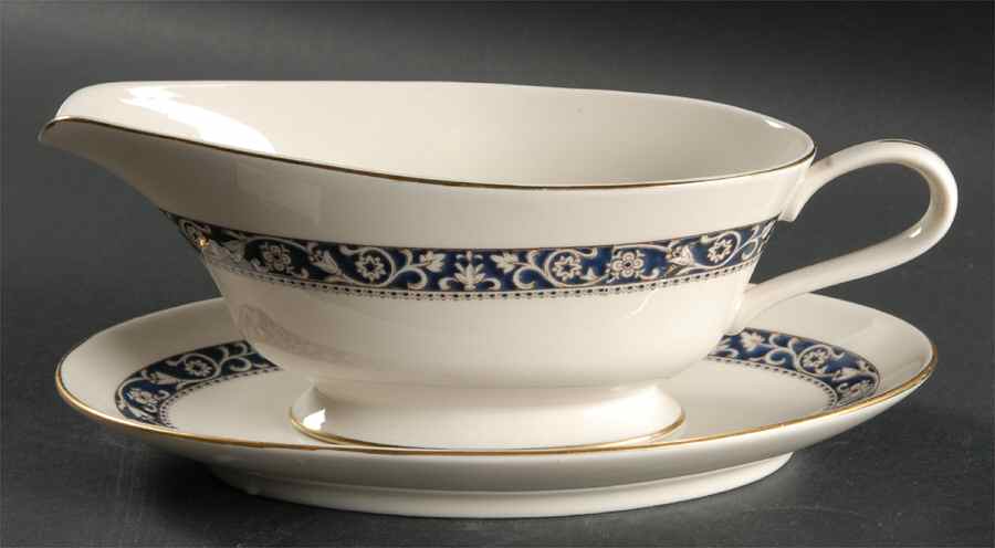 Love Song Gravy Boat & Underplate/Relish by Berkeley House-1