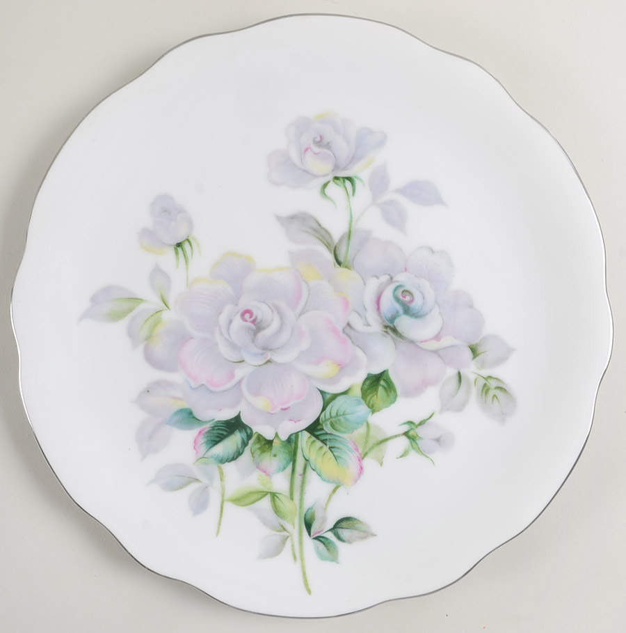 Juliana (Scalloped) Dinner Plate by Bellaire-1