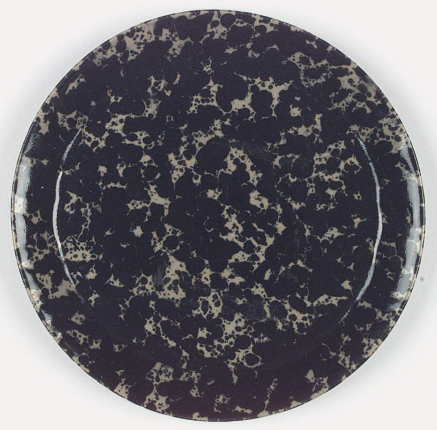 Agate Black and Tan Dinner Plate by Bennington Potters-1