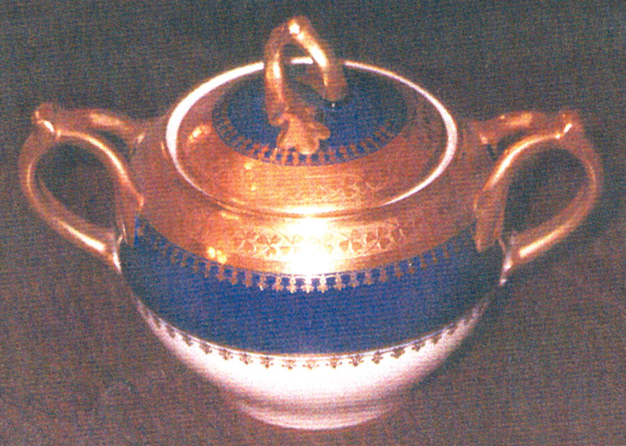 BER51 Sugar Bowl & Lid by Bernardaud-1