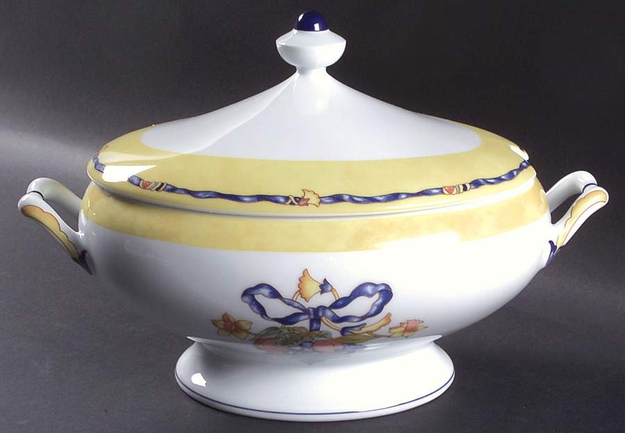 Borghese Tureen &  Lid by Bernardaud-1