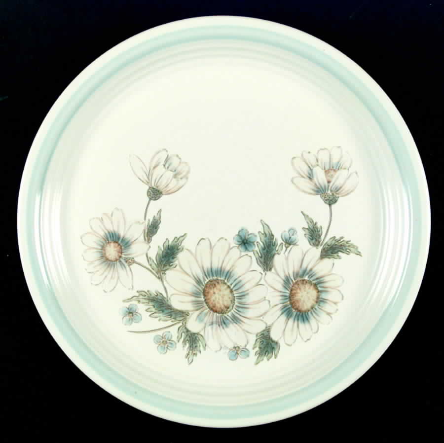 Daisy Dinner Plate by Baker, Hart & Stuart-1