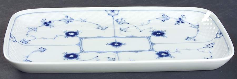 Blue Traditional (No Trim) Utility Tray by Bing & Grondahl-1