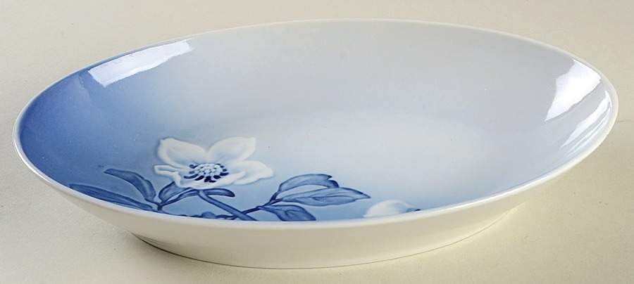 Christmas Rose 9" Oval Vegetable Bowl by Bing & Grondahl-1