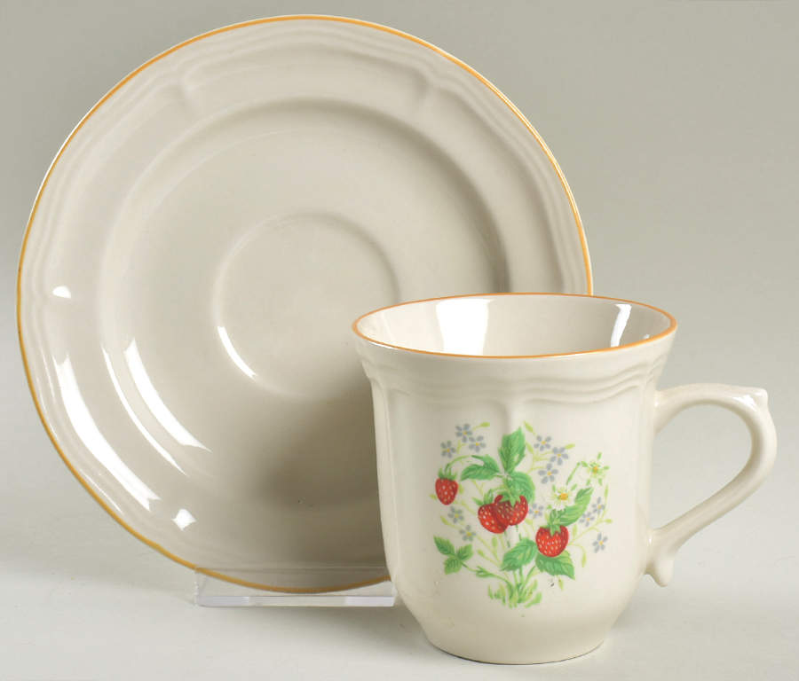 Strawberries Flat Cup & Saucer Set by Brick Oven-1