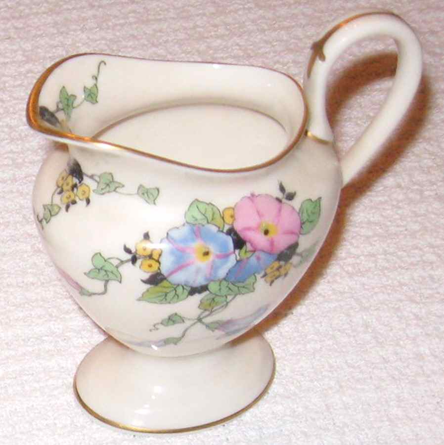 BLE1 Creamer by Morgan Belleek (USA)-1