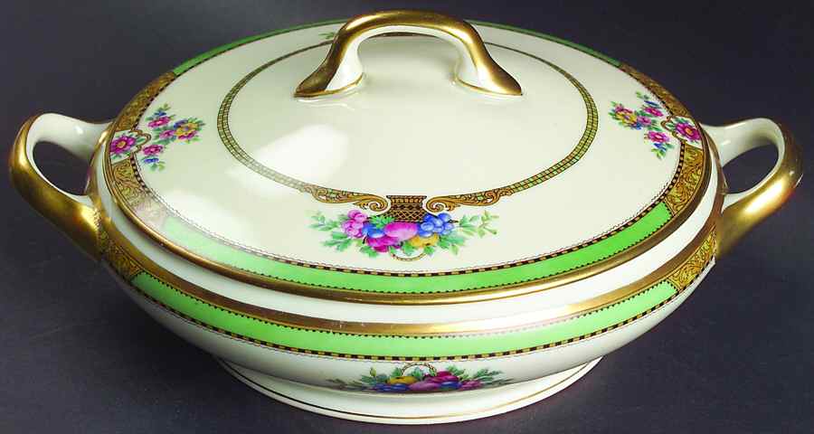 Maytime Round Covered Vegetable by Black Knight-1