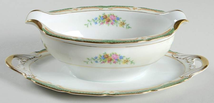 Tosca Green and White Gravy Boat with Attached Underplate by Black Knight-1