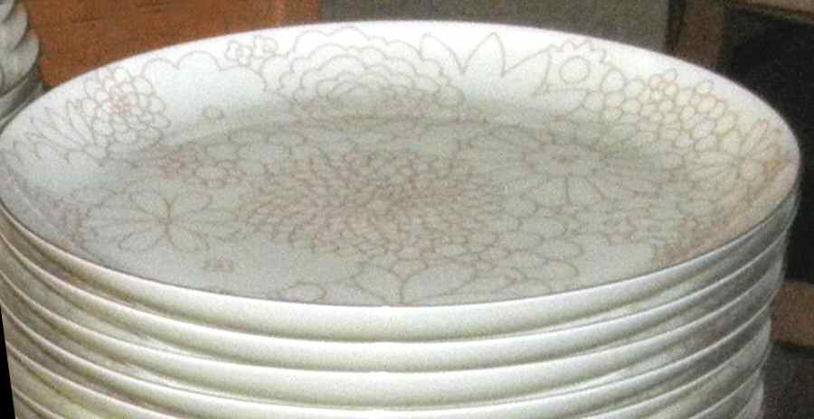 Pom Pom Dinner Plate by Block-1