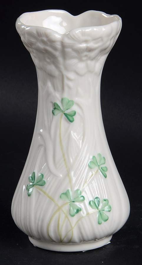 Shamrock 4" Daisy Spill Vase by Belleek Pottery (Ireland)-1