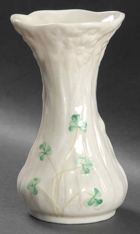Shamrock 5" Daisy Spill Vase by Belleek Pottery (Ireland)-1