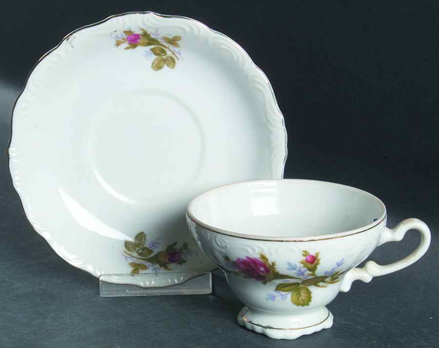 Moss Rose Footed Cup & Saucer Set by Bond (Japan)-1