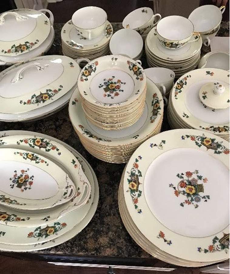 BOH49 Dinner Plate by Bohemia Ceramic Works-1