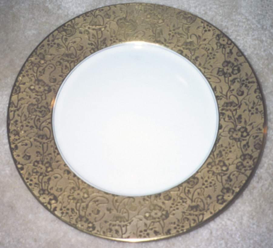 BOH57 Dinner Plate by Bohemia Ceramic Works-1