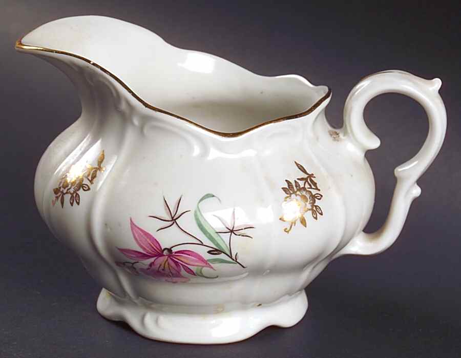 BOH8 Creamer by Bohemia Ceramic Works-1