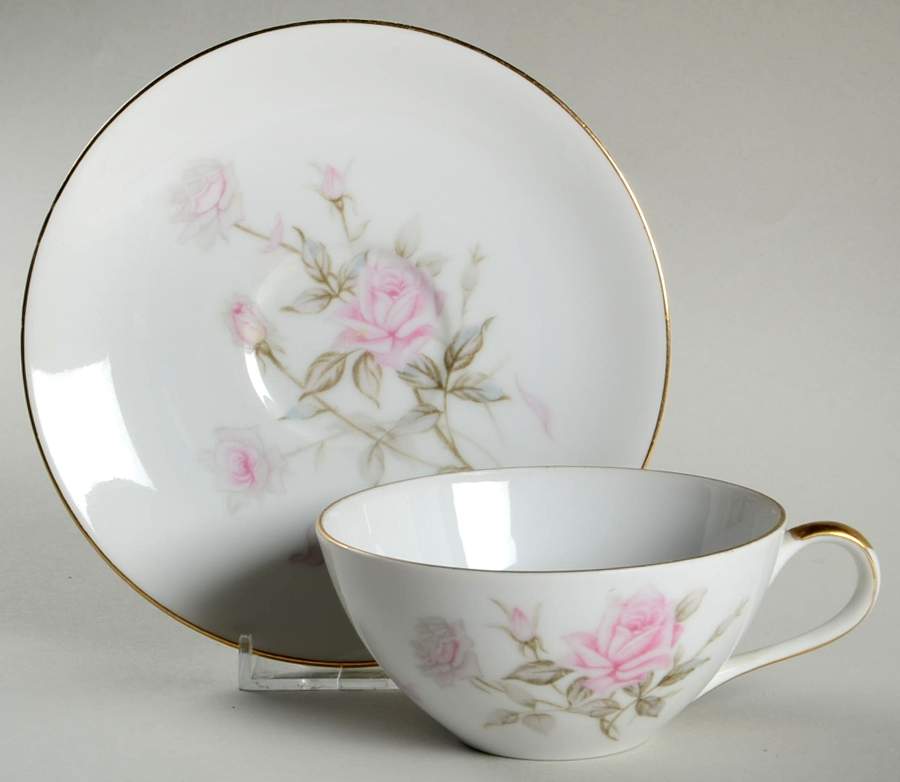 Delicia Rose Flat Cup & Saucer Set by Borsumy-1