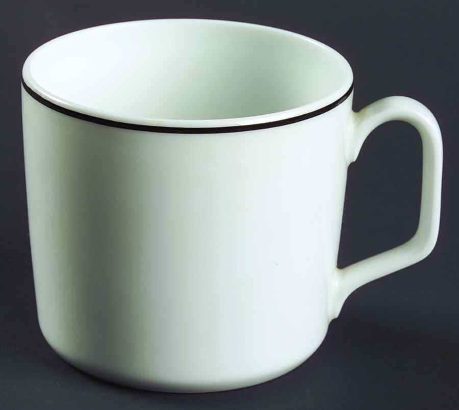 BOY5 Flat Cup by Georges Boyer-1