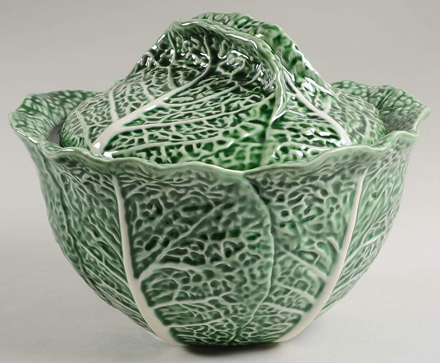 Cabbage Green Tureen & Lid by Bordallo Pinheiro-1