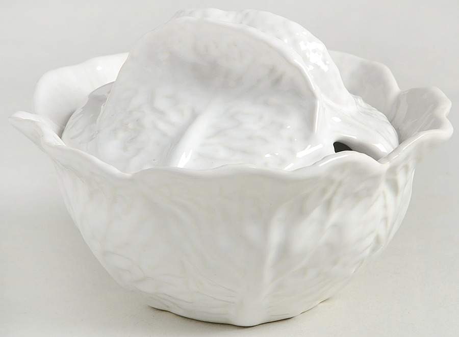 Cabbage White Sugar Bowl & Lid by Bordallo Pinheiro-1