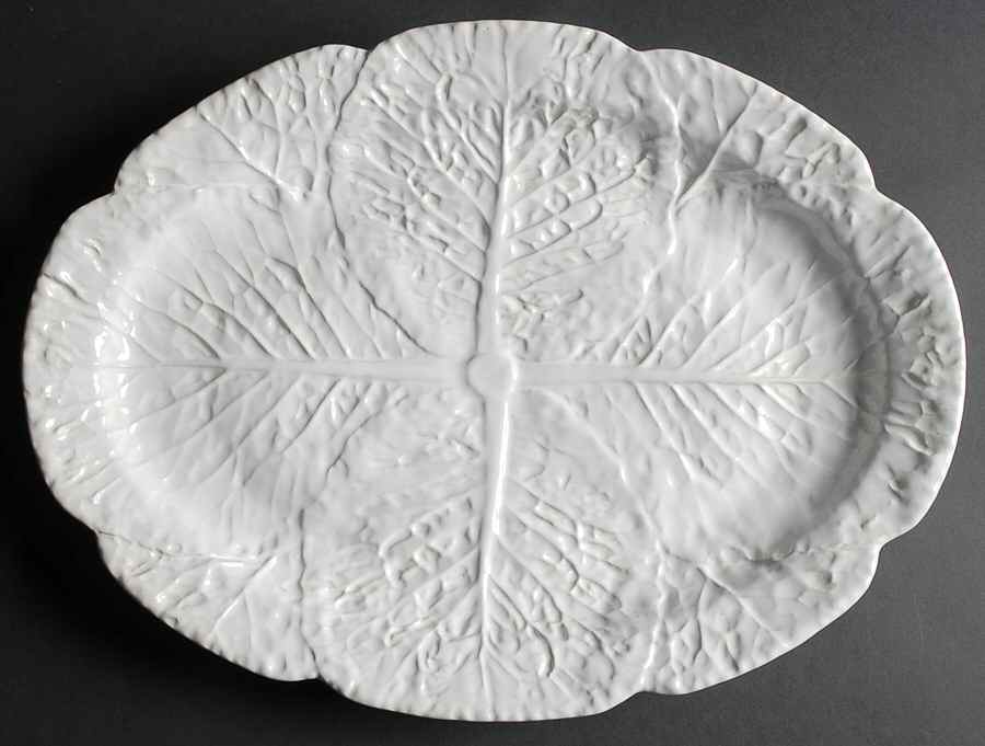 Cabbage White 17" Oval Serving Platter by Bordallo Pinheiro-1
