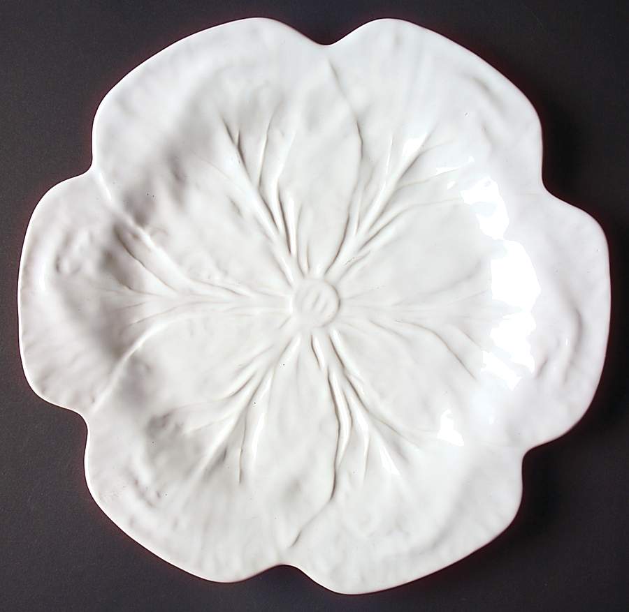 Cabbage White Dinner Plate by Bordallo Pinheiro-1
