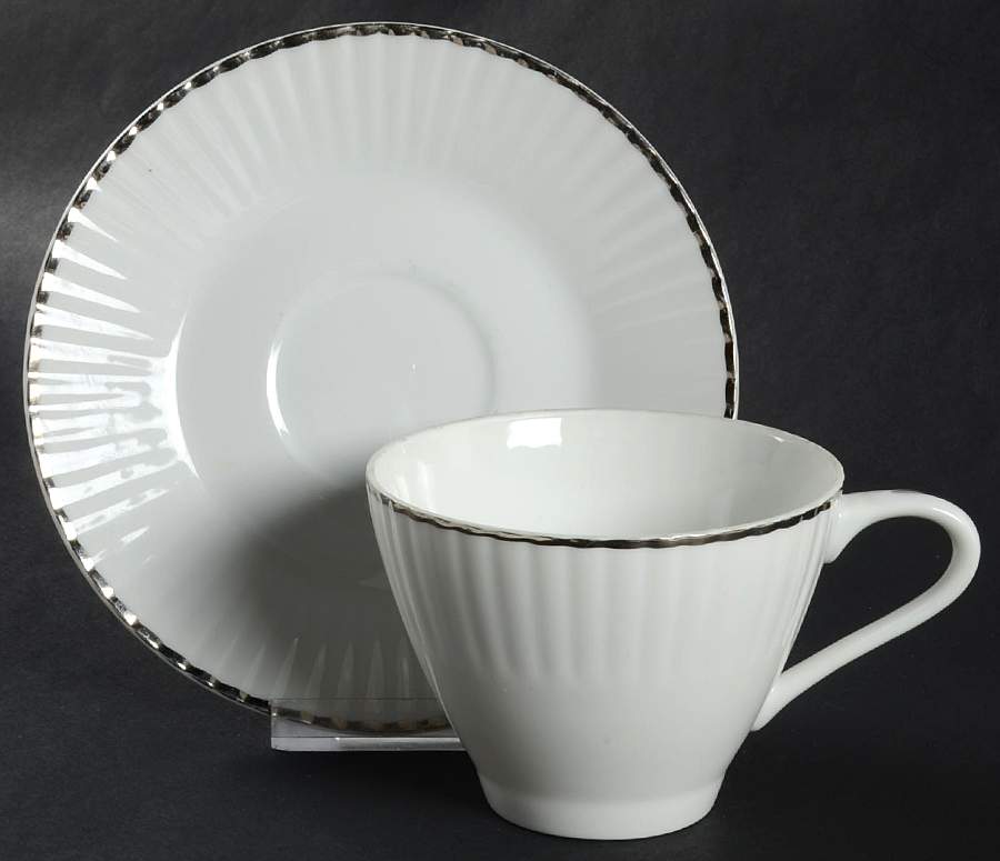 Sunrise Flat Cup & Saucer Set by Bristol (Japan)-1