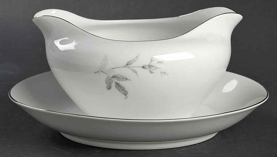 White Rose Gravy Boat with Attached Underplate by Brookwood-1