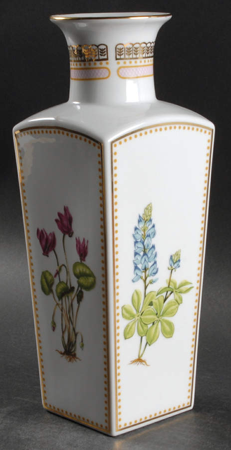 Floral Potpourri 12" Vase by Georges Briard-1