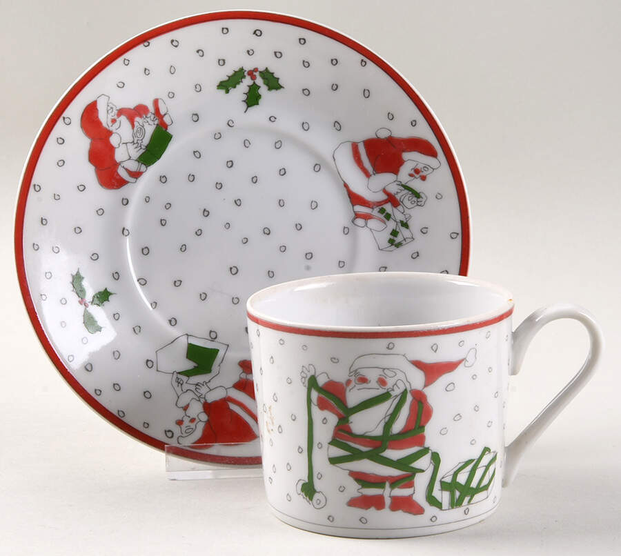 Night Before Christmas Flat Cup & Saucer Set by Georges Briard-1