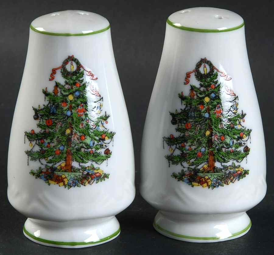 Yule Tide Salt & Pepper Set by Georges Briard-1