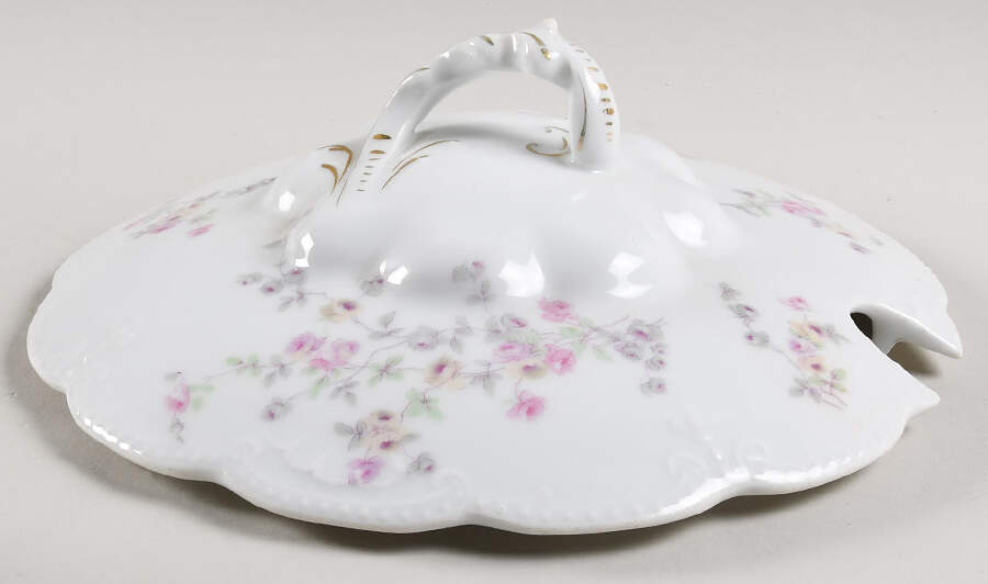 5789 Lid for Tureen by Bassett-1