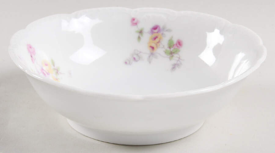 5789 Coupe Cereal Bowl by Bassett-1