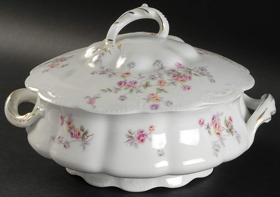 5789 Round Covered Vegetable by Bassett-1