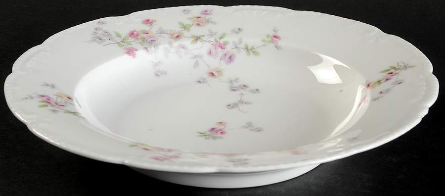 5789 Rim Soup Bowl by Bassett-1