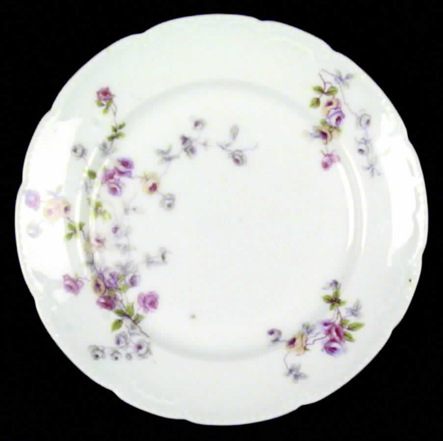5789 Salad Plate by Bassett-1