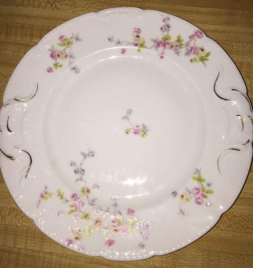 5789 Cake Plate by Bassett-1