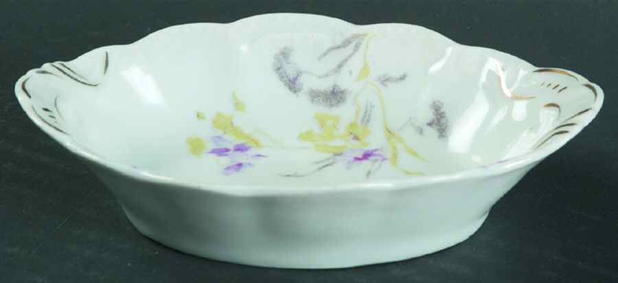 5186 Nut Dish by Bassett-1