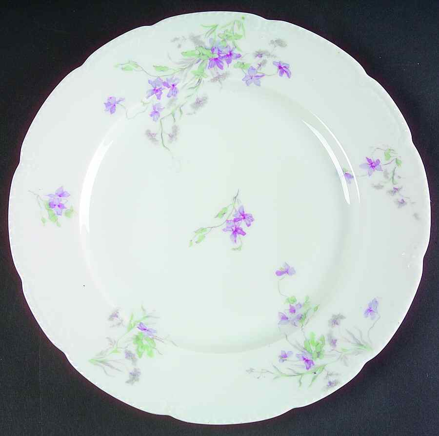 5186 Dinner Plate by Bassett-1