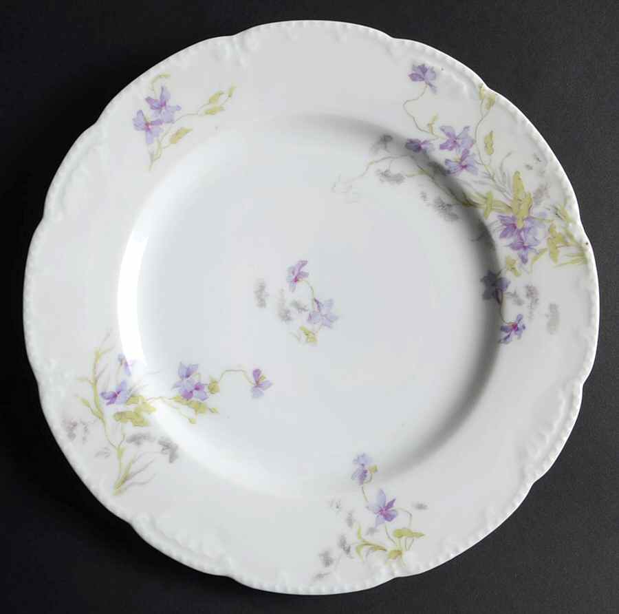 5186 Luncheon Plate by Bassett-1